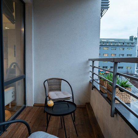 Loft Studio Near Smart Plaza Polytech, Center Киев Екстериор снимка